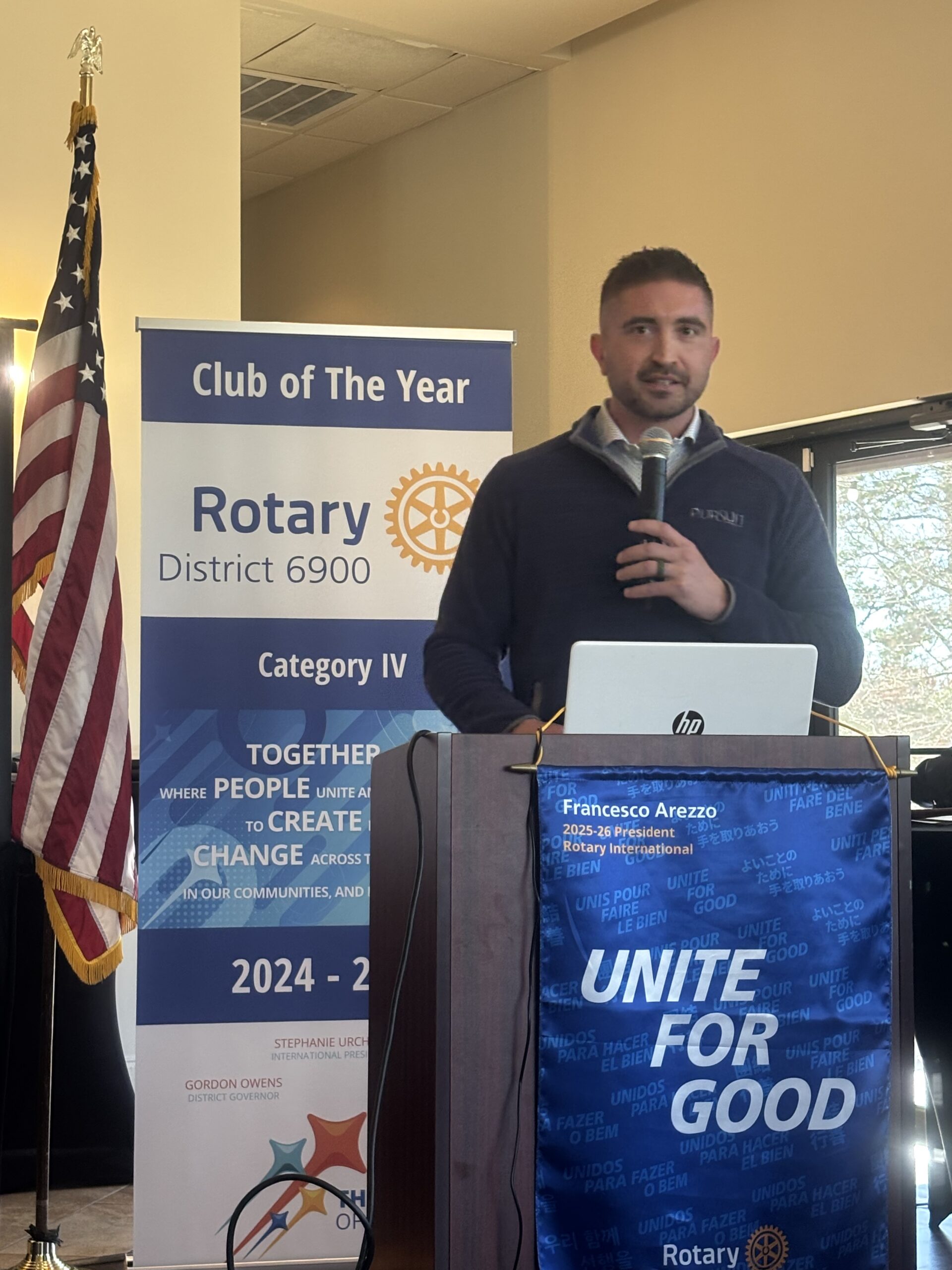 Adam Glendye speaking at a Peachtree City Rotary meeting
